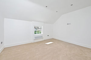 Photo 28- click for photo gallery